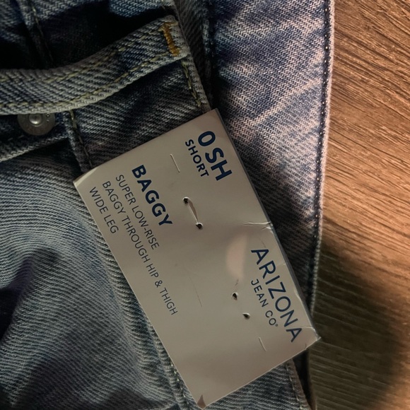 Arizona Jean Company Light Blue Flare Jeans - Picture 3 of 3